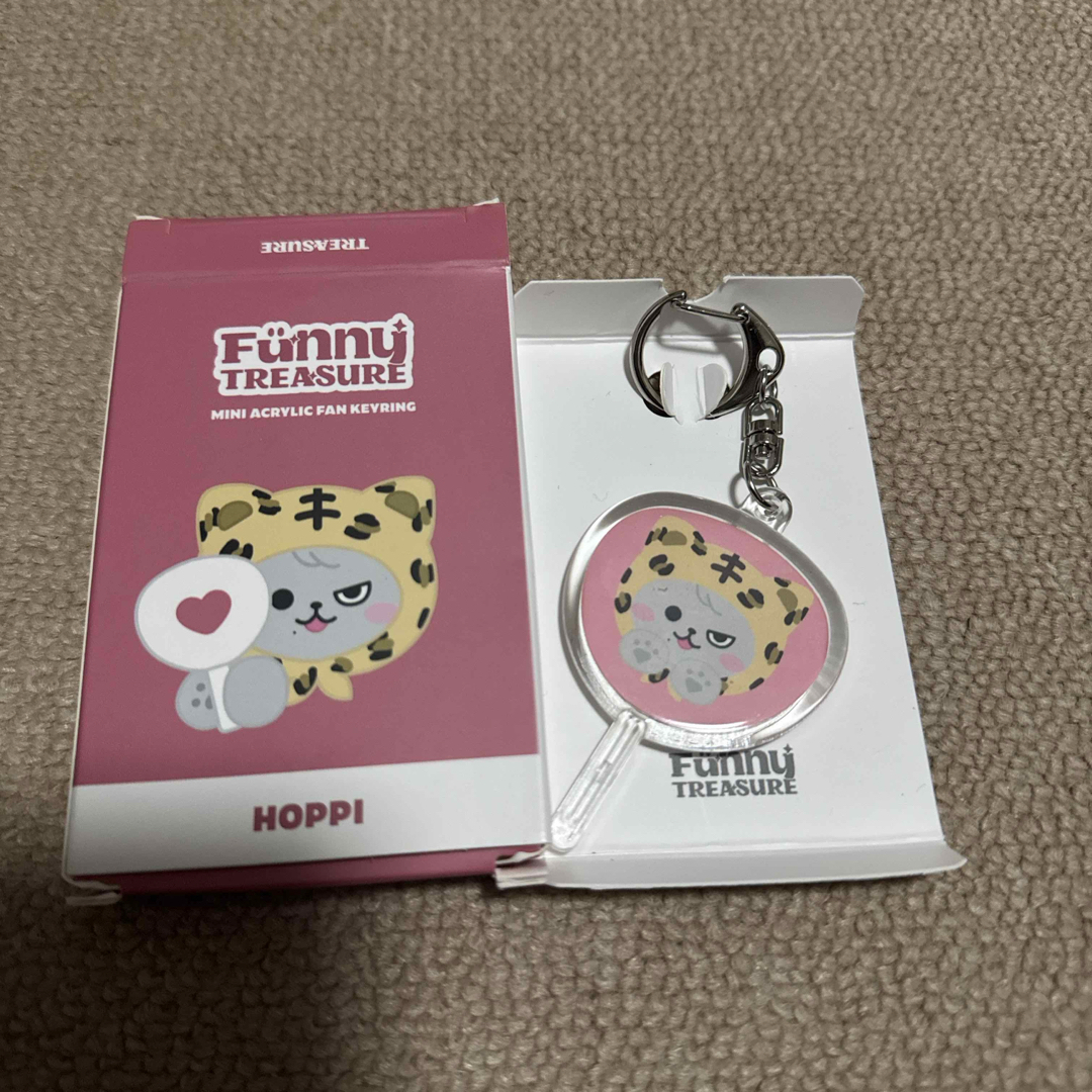 treasure funny MD アクリルファンキーホルダー ヨシ エンタメ/ホビーのタレントグッズ(アイドルグッズ)の商品写真