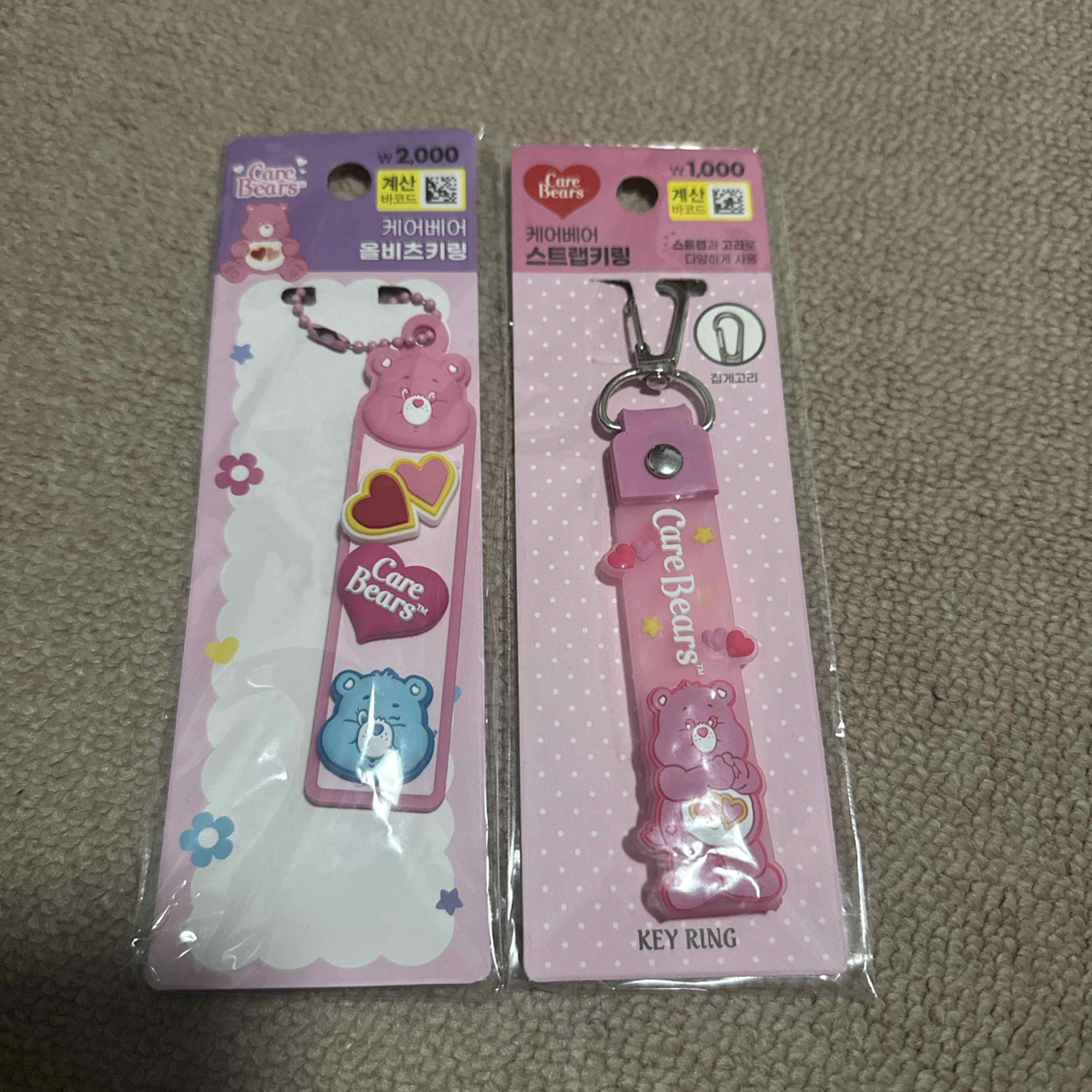 CareBears(ケアベア)の【韓国限定】ケアベア ストラップ キーホルダー キーリング エンタメ/ホビーのおもちゃ/ぬいぐるみ(キャラクターグッズ)の商品写真