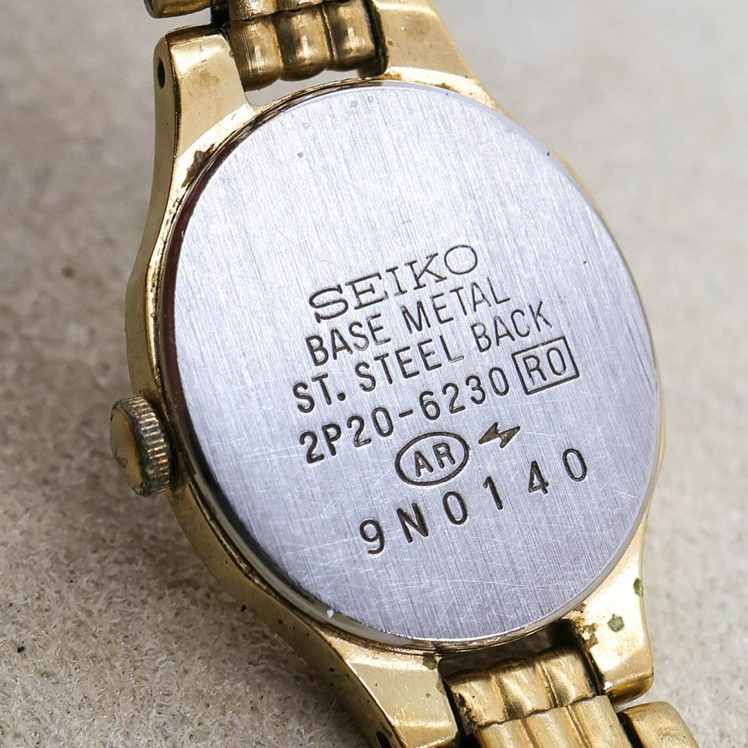 稼働 SEIKO 腕時計 ブレスウォッチ 華奢 ゴールド アンティーク 1709 SEIKO - 稼働 SEIKO 腕時計 ブレスウォッチ 華奢 ゴールド