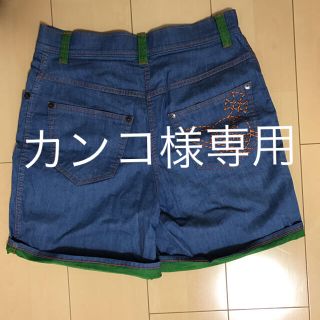 ヴィヴィアンウエストウッド(Vivienne Westwood)のヴィヴィアン・ウエストウッド　ショートパンツ(ショートパンツ)