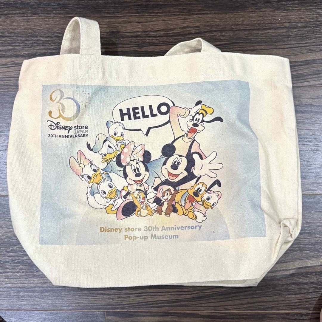 Disney(ディズニー)のディズニーストア 30周年 トートバック フラッグシップ東京 レディースのバッグ(トートバッグ)の商品写真