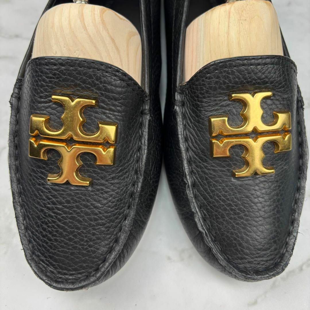Tory Burch(トリーバーチ)の【美品】TORY BURCH トリバーチ ブラック レザー スリッポン 24 レディースの靴/シューズ(スリッポン/モカシン)の商品写真