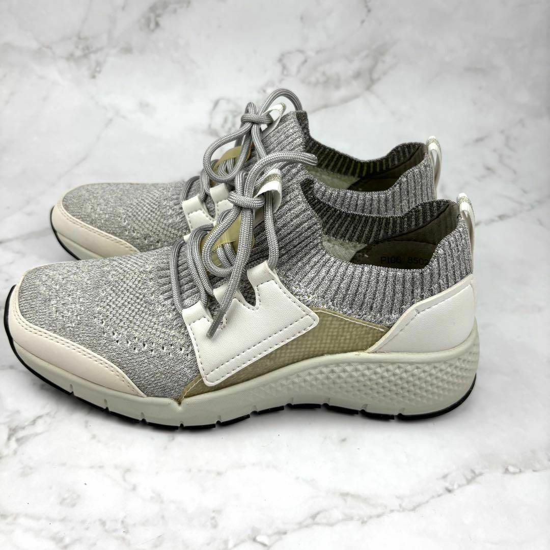 【新品】fitform フィットフィット メッシュスニーカー 23.5 ベージュ 新品】fitform フィットフィット メッシュスニーカー 23.5