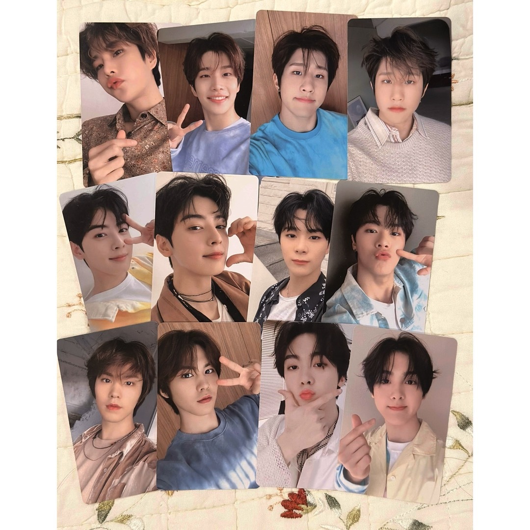 ASTRO(アストロ)のASTRO シーグリ 2020 トレカ セット エンタメ/ホビーのCD(K-POP/アジア)の商品写真
