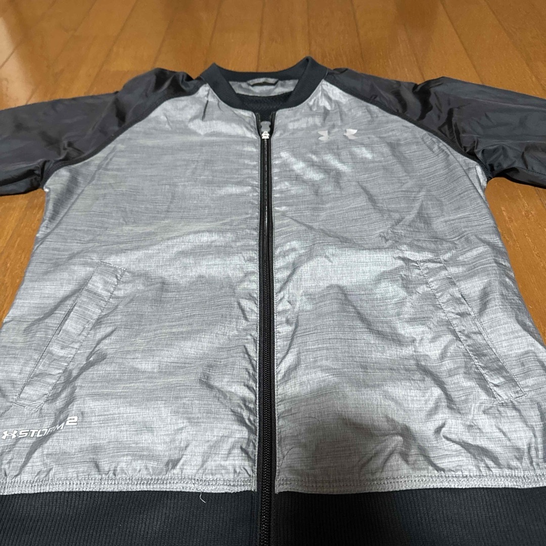 UNDER ARMOUR(アンダーアーマー)のunder armour アウター レディースのジャケット/アウター(ナイロンジャケット)の商品写真