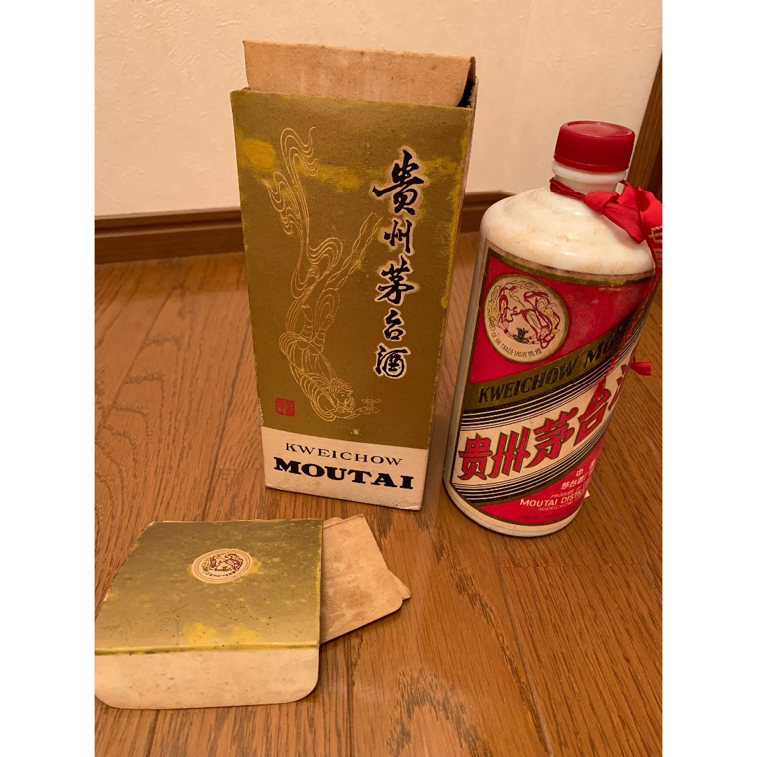 貴州茅台酒　古酒　天女ラベル