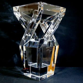バカラ(Baccarat)の【極美品 送料込み】バカラ アーキテクチャー クリスタル フラワーベース 花瓶(花瓶)