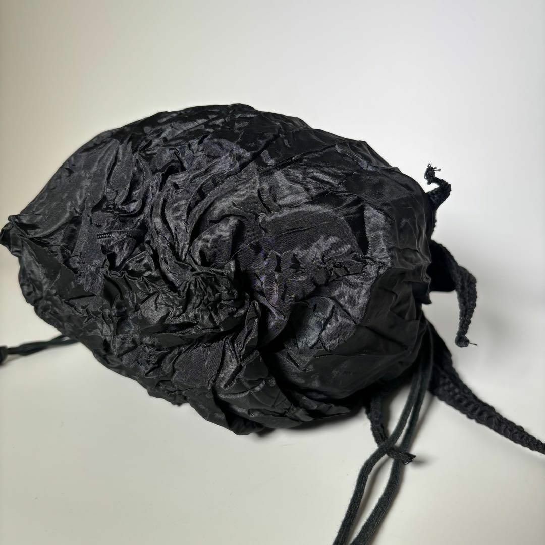 ISSEY MIYAKE(イッセイミヤケ)の✨️極美品✨️ イッセイミヤケ 巾着 ポーチ レディースのバッグ(ショルダーバッグ)の商品写真