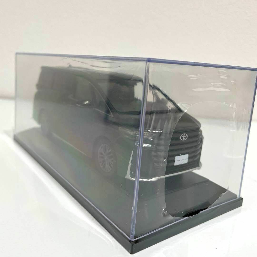 新型 トヨタ VELLFIRE ベルファイア ミニカー 黒　非売品 ブラック