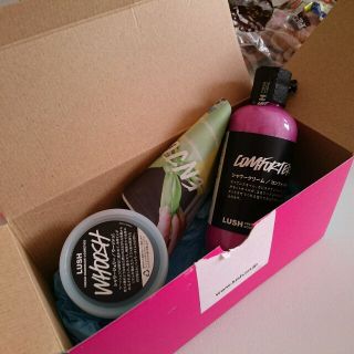 ラッシュ(LUSH)のLUSH 新品(ボディソープ/石鹸)