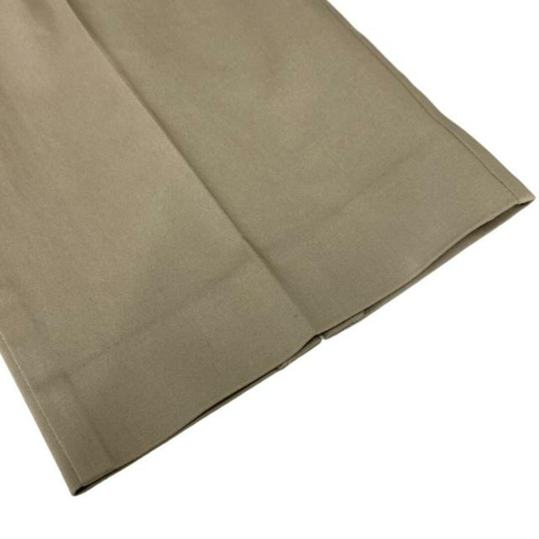 自由区(ジユウク)の自由区/jiyuku(ジユウク) パンツ サイズ40 M レディース美品  - ベージュ 七分丈 レディースのパンツ(その他)の商品写真