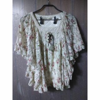 5372_M_薄手チュール地風花柄フリル大袖ロリータ風チュニックトップス_薄手チ(衣装)