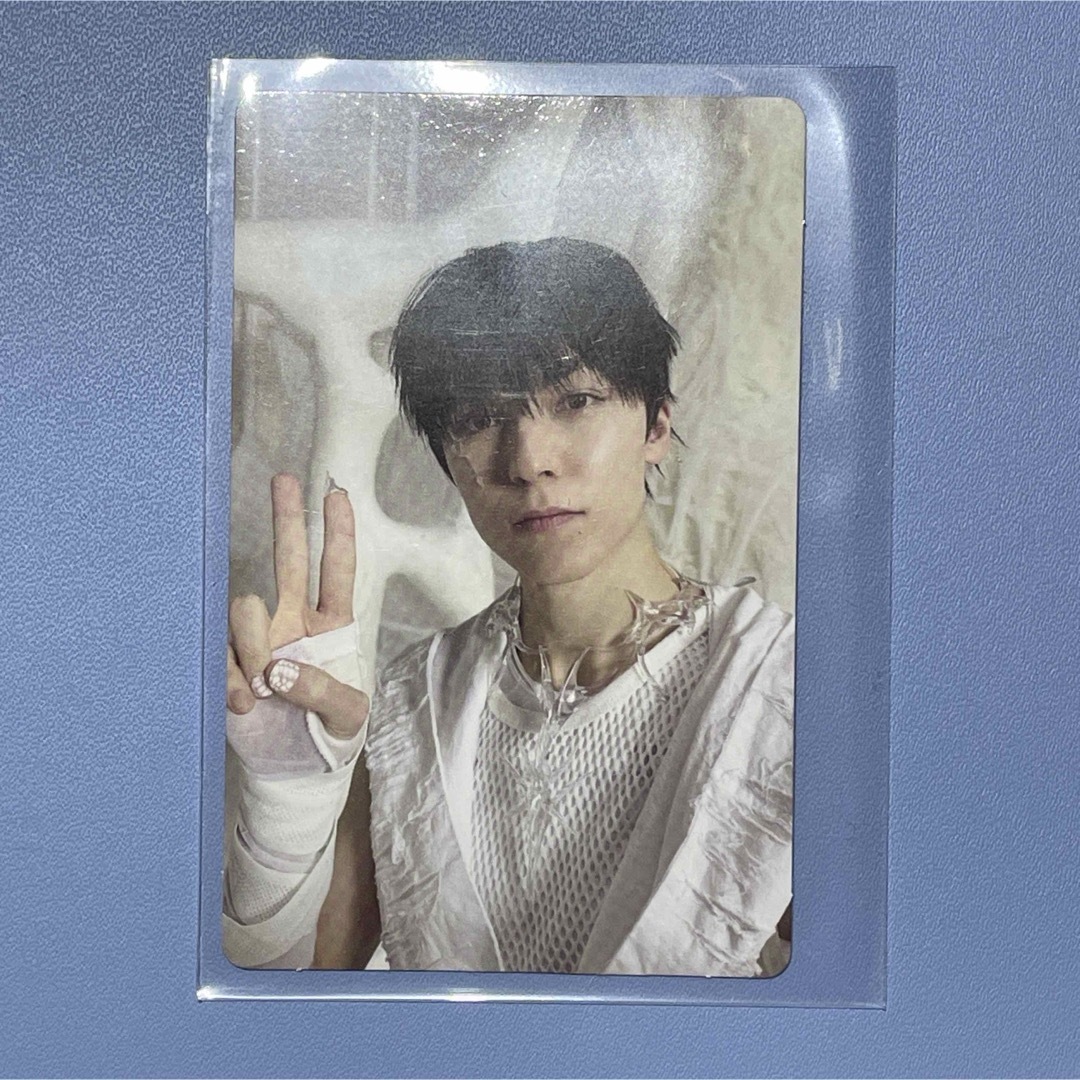 SEVENTEEN(セブンティーン)のSEVENTEEN セブチ バーノン トレカ happyburstday エンタメ/ホビーのタレントグッズ(アイドルグッズ)の商品写真