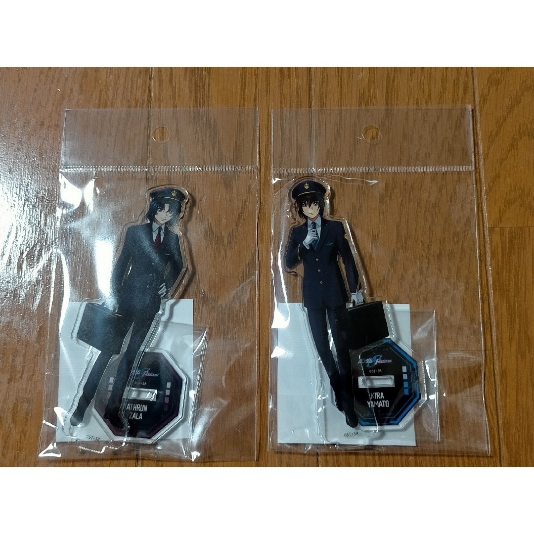 ガンダムSEED 推し旅 アクリルスタンド キラ アスラン JR東海 エンタメ/ホビーのおもちゃ/ぬいぐるみ(キャラクターグッズ)の商品写真