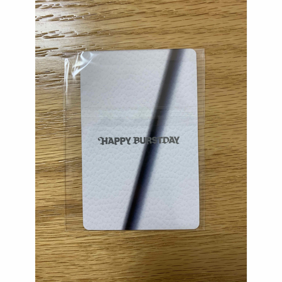 SEVENTEEN(セブンティーン)のSEVENTEEN   HAPPY BURSTDAY トレカ　ディノ エンタメ/ホビーのタレントグッズ(アイドルグッズ)の商品写真