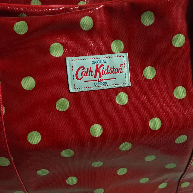 Cath Kidston(キャスキッドソン)のCath Kidston ドット柄ボストントラベルバッグ レディースのバッグ(ボストンバッグ)の商品写真