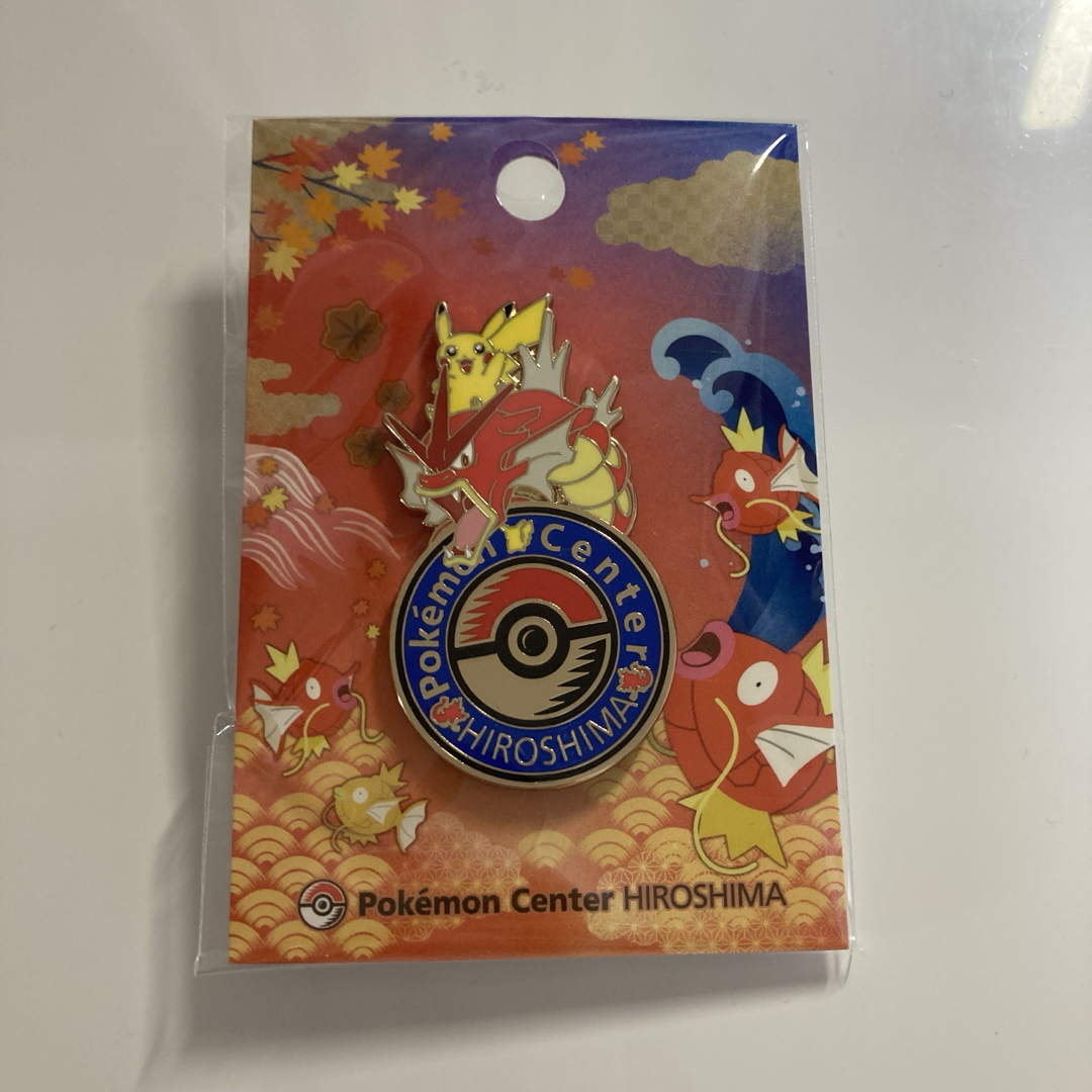 ポケモン(ポケモン)の✴️ポケモンセンター ヒロシマ ロゴピンズ エンタメ/ホビーのおもちゃ/ぬいぐるみ(キャラクターグッズ)の商品写真