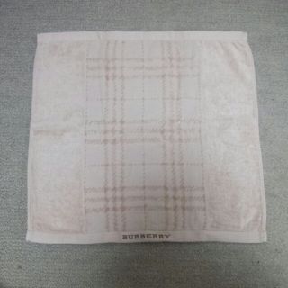 バーバリー(BURBERRY)の新品★BURBERRY ﾌｪｲｽﾀｵﾙ(タオル/バス用品)