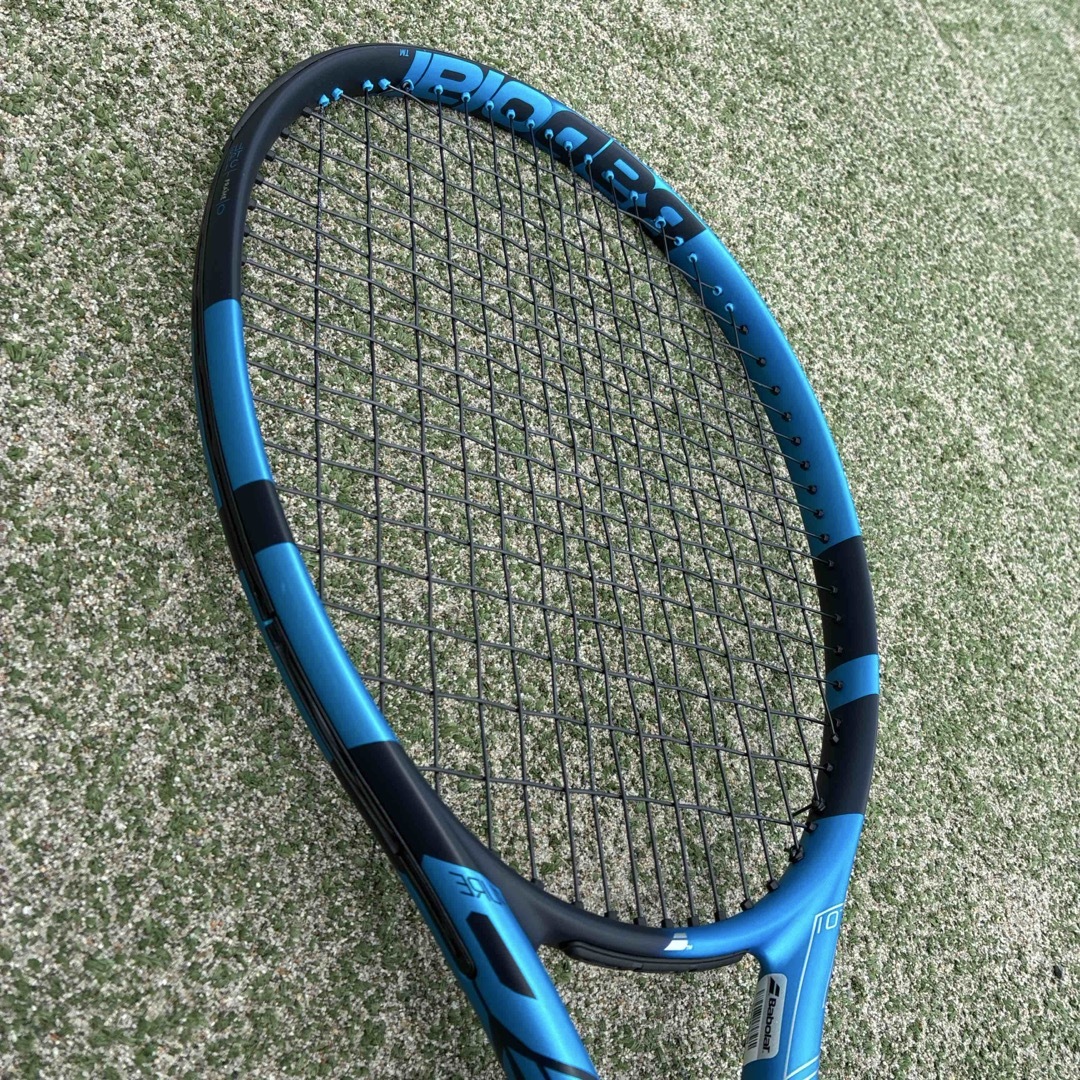 Babolat(バボラ)のピュアドライブ107 グリップ1 チケットのスポーツ(テニス)の商品写真