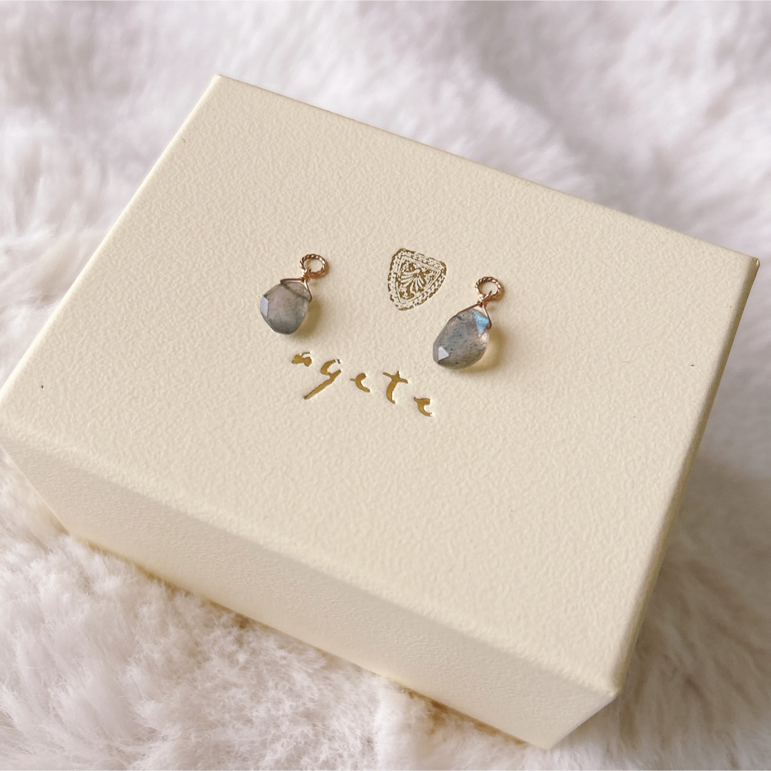agete(アガット)のagete ラブラドライト ピアスチャーム K10 レディースのアクセサリー(チャーム)の商品写真