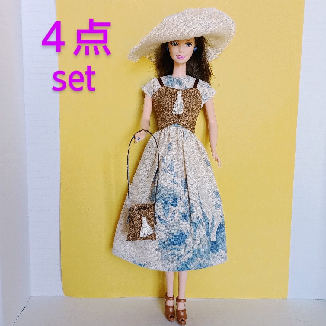 バービー人形size服 313　アウトフィット　ドール服 ハンドメイドのぬいぐるみ/人形(人形)の商品写真