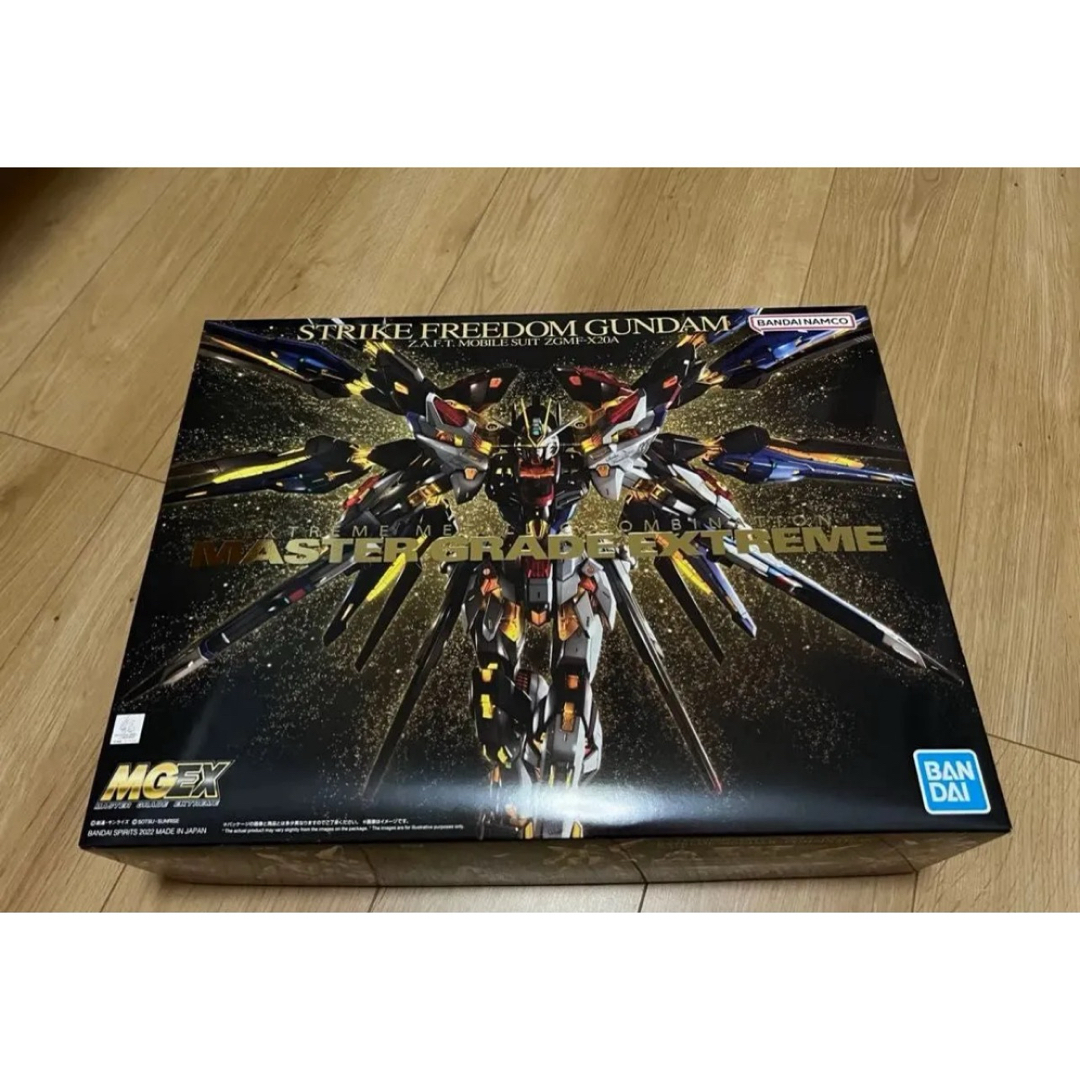 新品 MGEX 1/100 ストライクフリーダムガンダム プラモデル ガンプラ エンタメ/ホビーのおもちゃ/ぬいぐるみ(模型/プラモデル)の商品写真