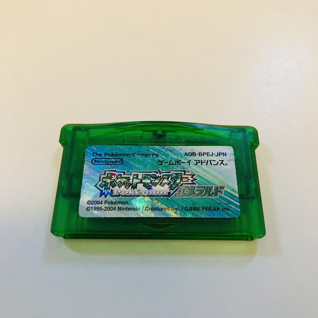ポケモン(ポケモン)のふるびたかいず　ポケモン　エメラルド　GBA ヂラーチ　セレビィ　ミュウ エンタメ/ホビーのゲームソフト/ゲーム機本体(携帯用ゲームソフト)の商品写真