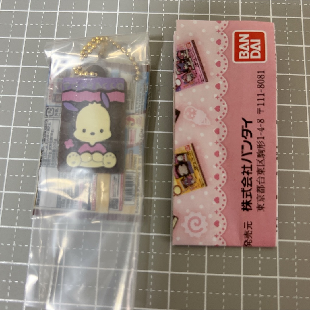 ガチャガチャ サンリオキャラクターズキャラパキラ エンタメ/ホビーのおもちゃ/ぬいぐるみ(キャラクターグッズ)の商品写真