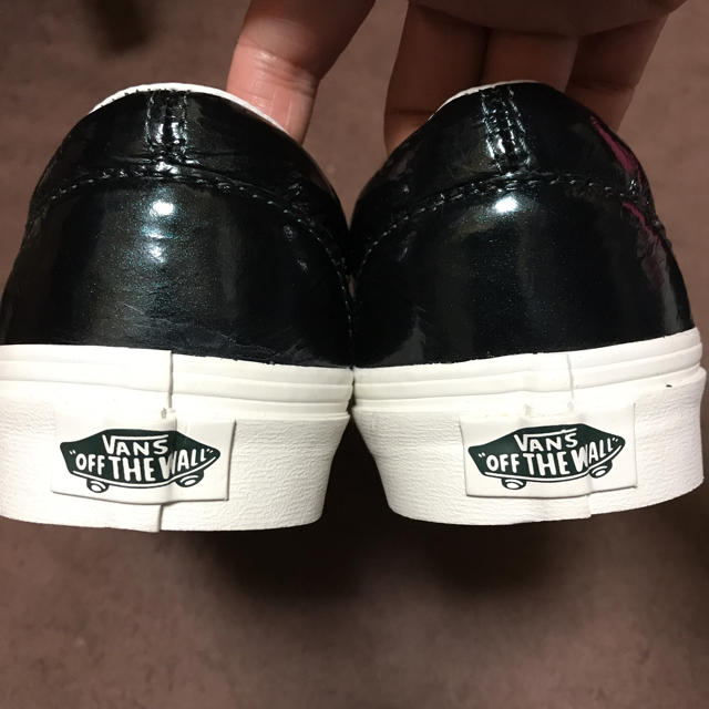 VANS(ヴァンズ)の未使用！アメリカンラグシーにて購入！ＶＡＮＳスリップオン★定価12000円★24 レディースの靴/シューズ(スリッポン/モカシン)の商品写真