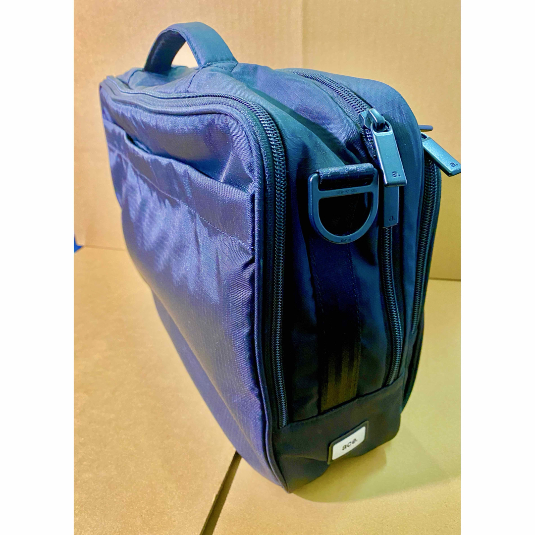 美品　 ace エース軽量ショルダー ブラック　ビジネスバッグ　 型番    ： メンズのバッグ(ビジネスバッグ)の商品写真