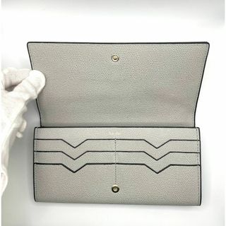 ヴァレクストラ(Valextra)の新品・正規品 ヴァレクストラVALEXTRA 小銭入れ付き長財布 8カード(財布)