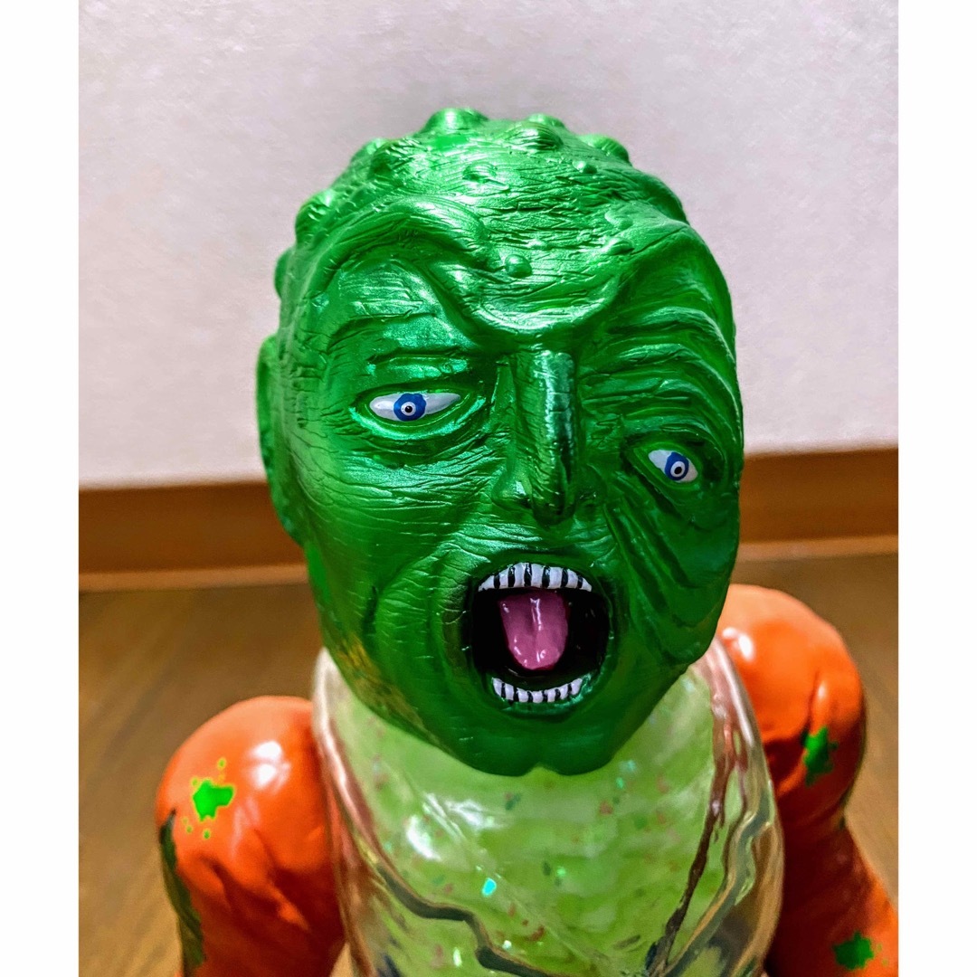 スカルヘッドバット SKULL HEADBUTT TOXICLATRON スカルヘッドバット SKULL HEADBUTT TOXICLATRONの通販 by ちぇ