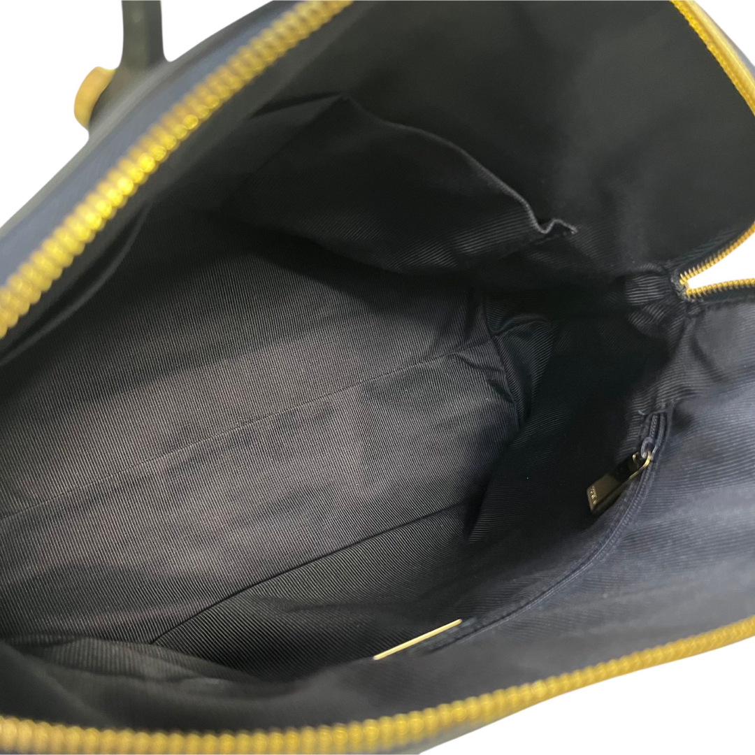FURLA(フルラ)の【美品】FURLA フルラ パイパー　バイカラー　ハンドバッグ レザー レディースのバッグ(ハンドバッグ)の商品写真