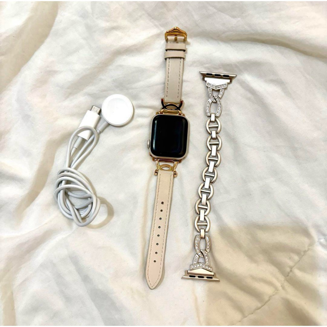 Apple Watch(アップルウォッチ)のApple Watch se 40mm本体 バンド付き スマホ/家電/カメラのスマートフォン/携帯電話(その他)の商品写真