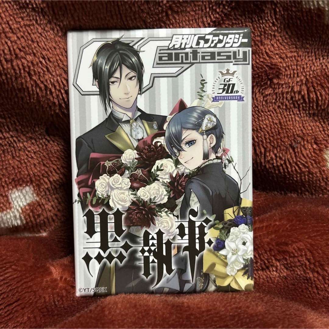 黒執事 Gファンタジー 30周年 表紙 スクエア缶バッジ 30th 2 エンタメ/ホビーのおもちゃ/ぬいぐるみ(キャラクターグッズ)の商品写真