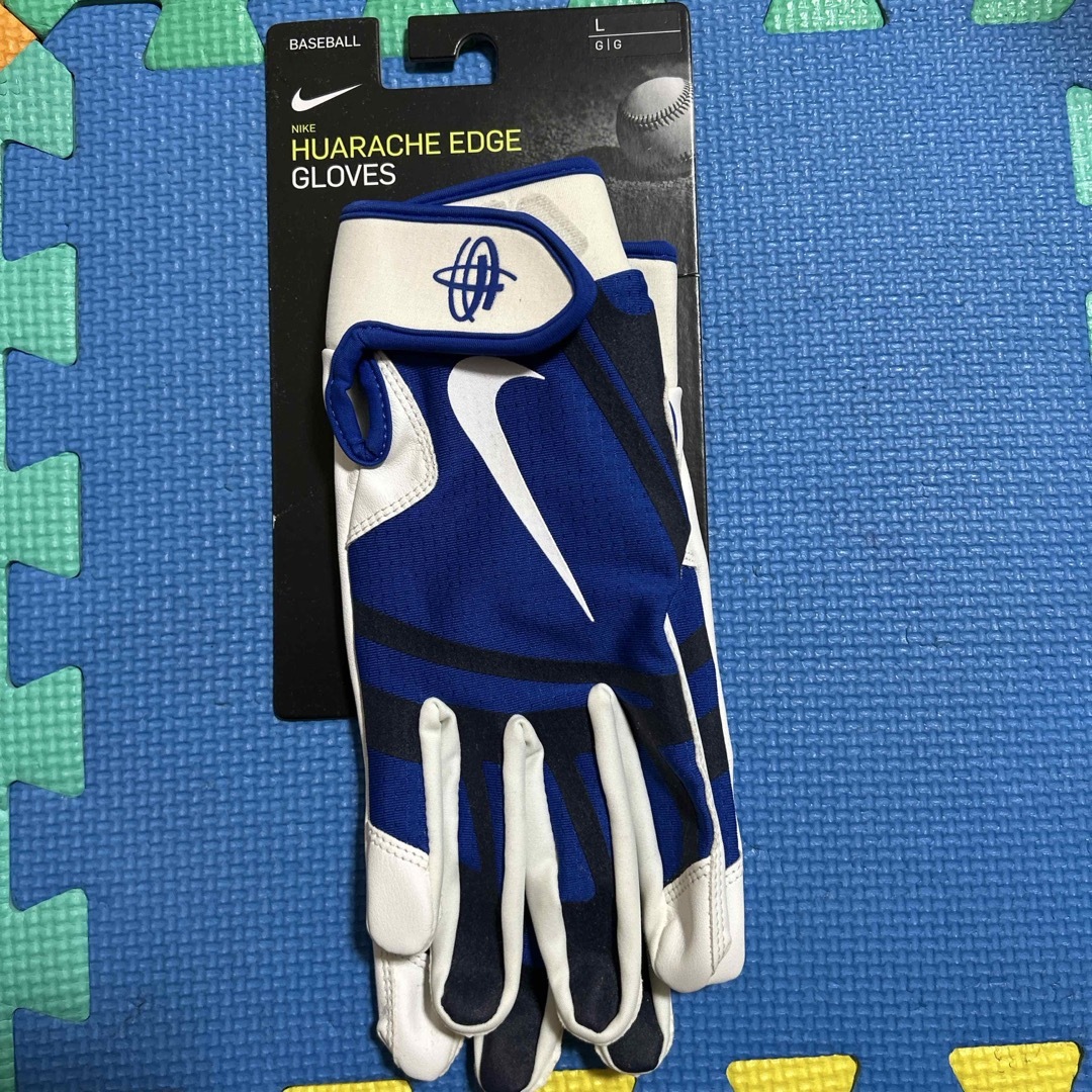 NIKE(ナイキ)のNIKE バッティンググローブ スポーツ/アウトドアの野球(その他)の商品写真