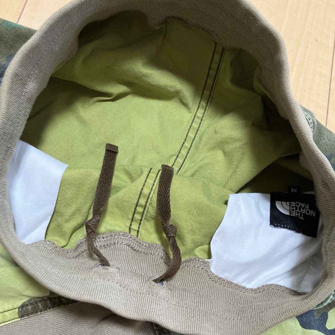 THE NORTH FACE(ザノースフェイス)のTHE NORTH FACE ノースフェイス　ハーフパンツ　カモフラ　Mサイズ メンズのパンツ(ショートパンツ)の商品写真