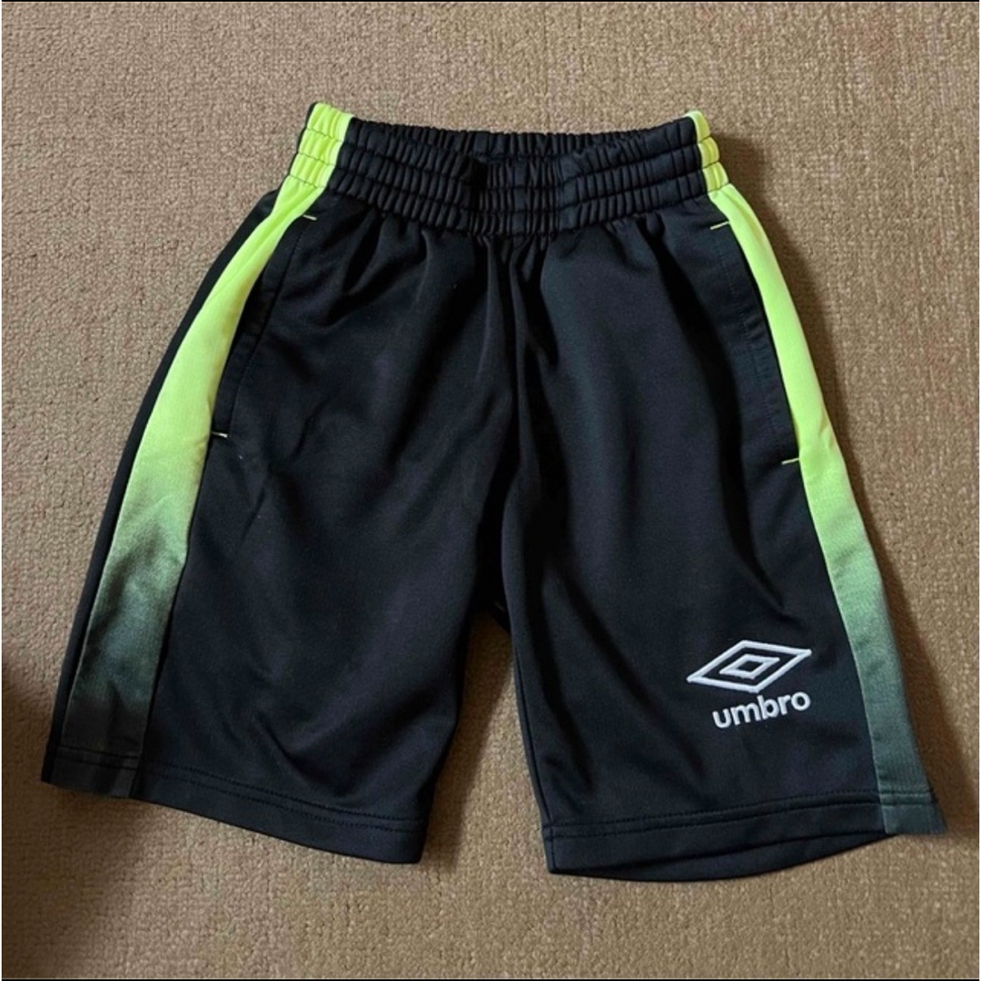 UMBRO(アンブロ)の☆R☆様専用(ジャージ120size) キッズ/ベビー/マタニティのキッズ服男の子用(90cm~)(パンツ/スパッツ)の商品写真
