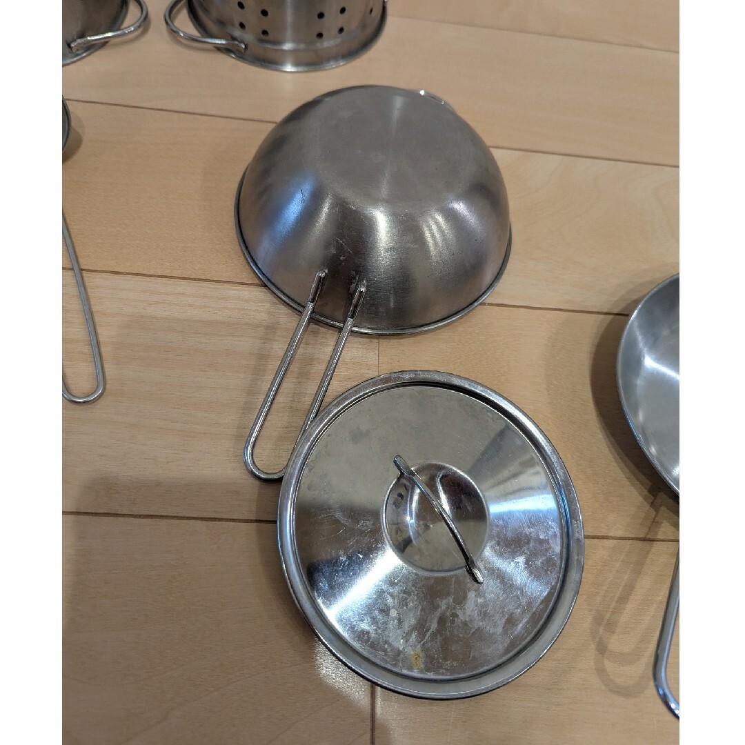 IKEA(イケア)のIKEA おままごと　キッチン　DUKTIG ドゥクティグ　フライパンセット　鍋 キッズ/ベビー/マタニティのおもちゃ(知育玩具)の商品写真