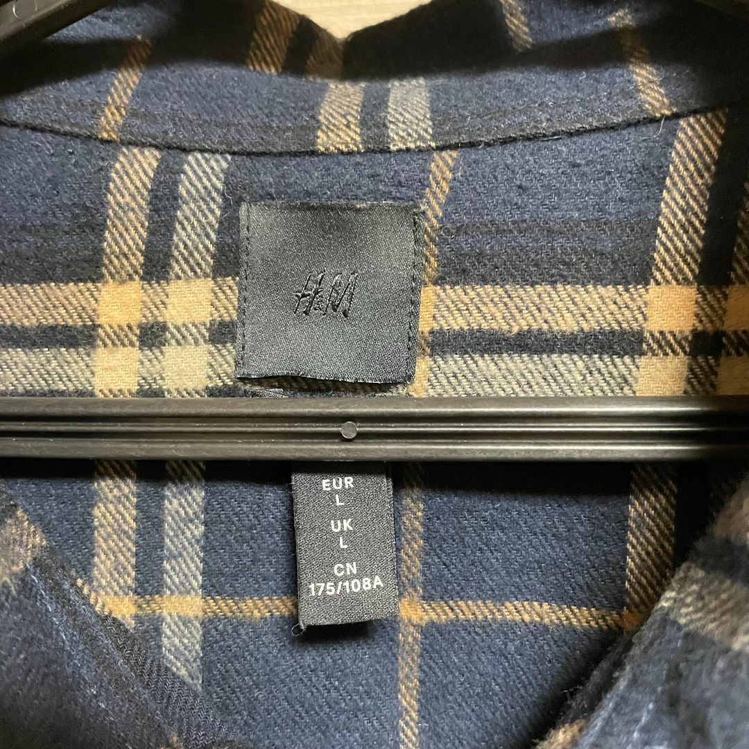 H&M(エイチアンドエム)の【美品】H＆M エイチアンドエム ネルシャツ チェック柄 Lサイズ メンズのトップス(シャツ)の商品写真