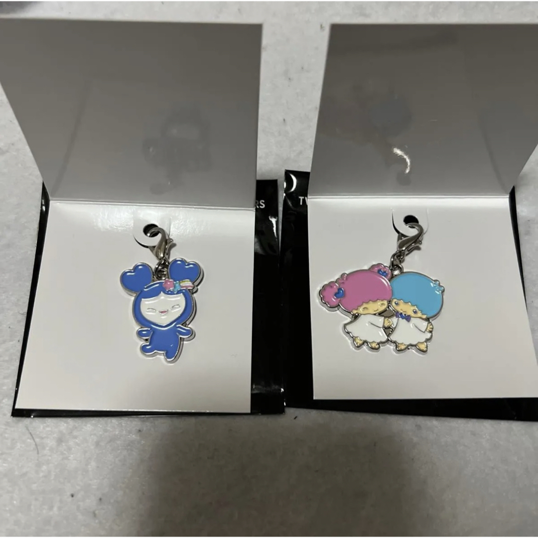 TWICE サンリオコラボ ランダムキーホルダーチャーム ツウィ エンタメ/ホビーのタレントグッズ(アイドルグッズ)の商品写真
