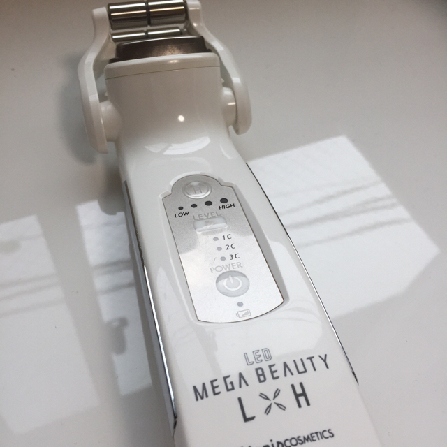 ナリス メガビューティー L×H フェイスケア/美顔器 ナリス メガビューティー L×H フェイスケア/美顔器