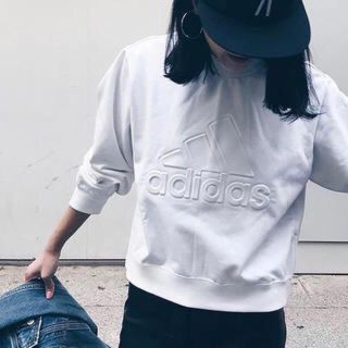 マウジー(moussy)のmoussy adidas コラボ 3Dビッグロゴクルーネックスウェット(トレーナー/スウェット)