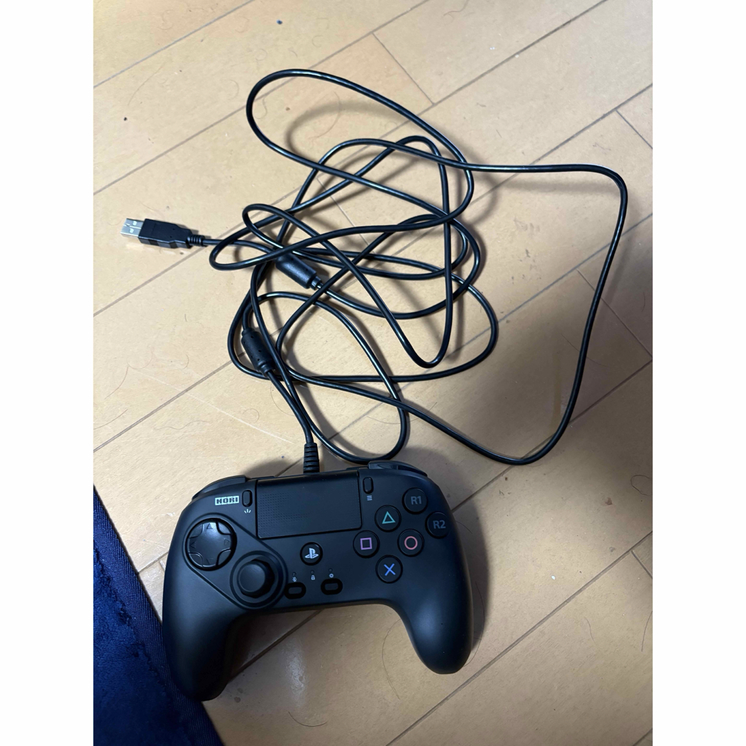 ホリ(ホリ)のPS5コントローラー ホリ エンタメ/ホビーのゲームソフト/ゲーム機本体(その他)の商品写真