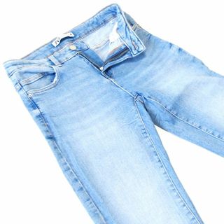 ザラ(ZARA)のZARAザラ▼ストレッチスキニーデニム▼USA04サイズ▼ウエスト約70cm(デニム/ジーンズ)