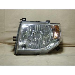 ニッサン(日産)のコーティング済  キックス H59A 左ヘッドランプ・ヘッドライト RX 4WD コイト 100-37007 26060-6A00L(車種別パーツ)