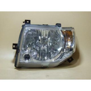 ニッサン(日産)のコーティング済  キックス H59A 左ヘッドランプ・ヘッドライト RX 4WD コイト 100-37007 26060-6A00L(車種別パーツ)