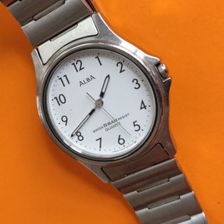 セイコー(SEIKO)の電池交換済　ビンテージ　セイコー　アルバ　V306　(腕時計(アナログ))