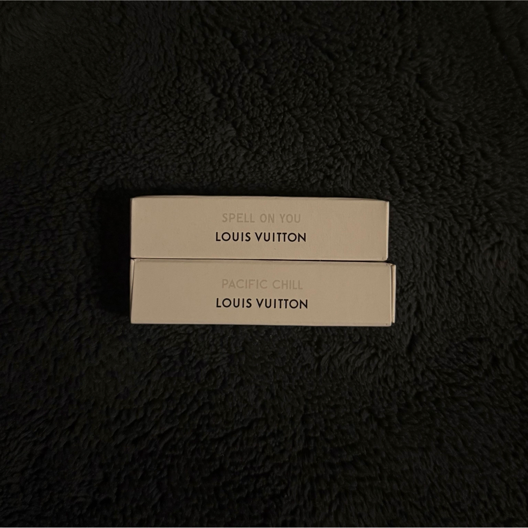 LOUIS VUITTON(ルイヴィトン)のルイヴィトン スペルオンユー パシフィックチル 香水 2ml ミニサイズ コスメ/美容の香水(ユニセックス)の商品写真
