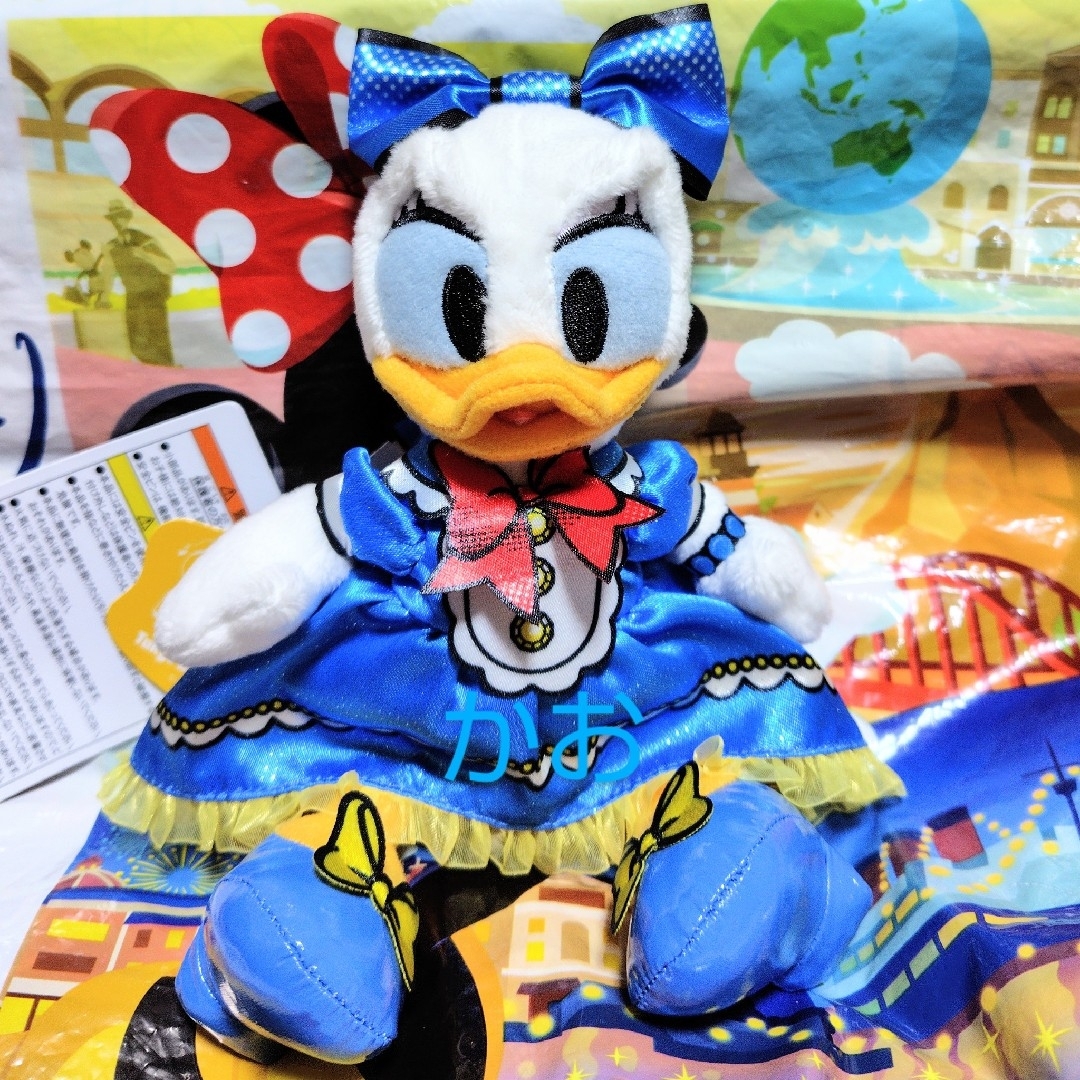 Disney(ディズニー)のディズニー パルパルーザ クワッキーダックシティ デイジー ぬいぐるみバッジ エンタメ/ホビーのおもちゃ/ぬいぐるみ(キャラクターグッズ)の商品写真